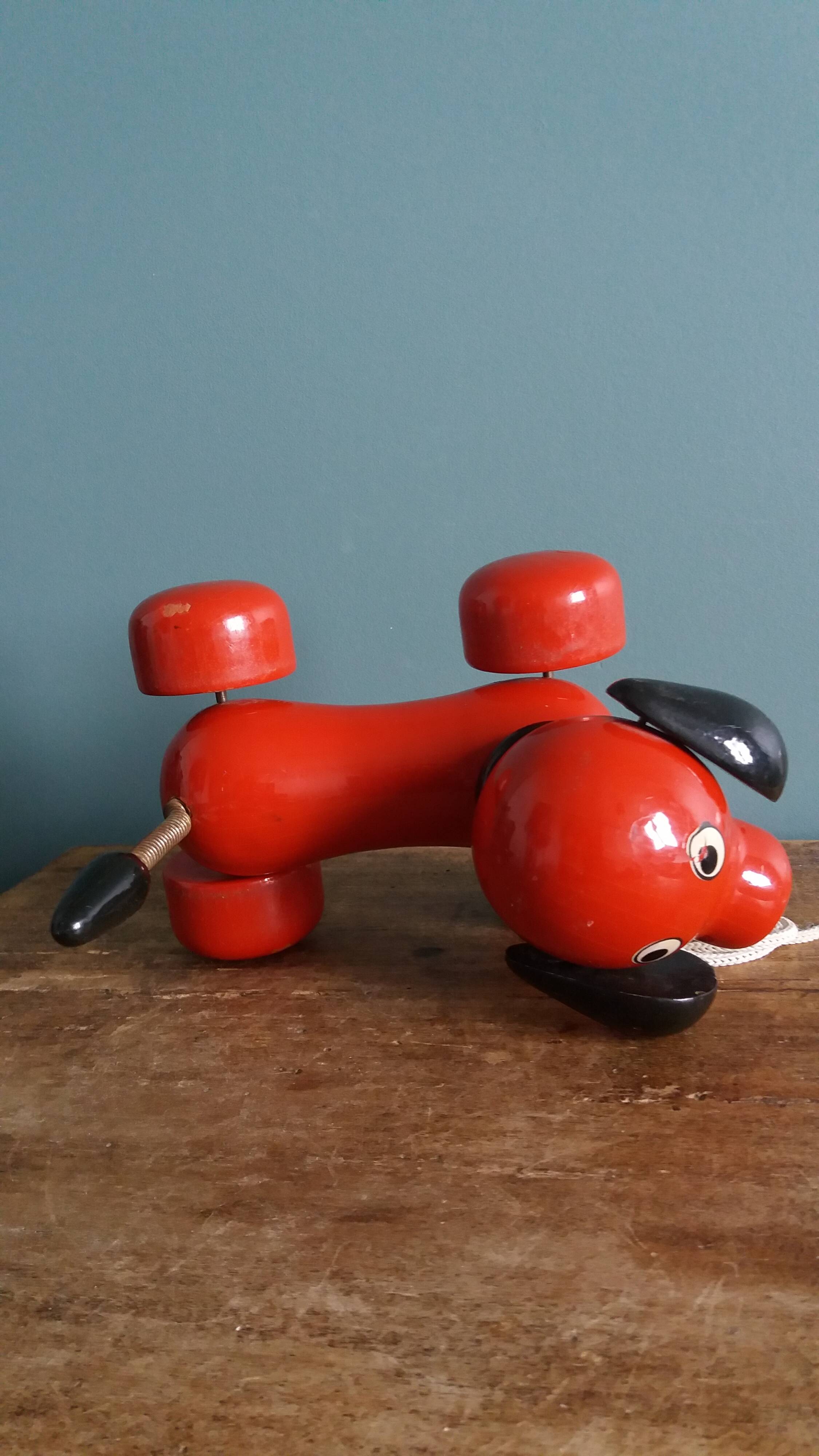 Old pull-along dog toy, Kouvalias, Greece