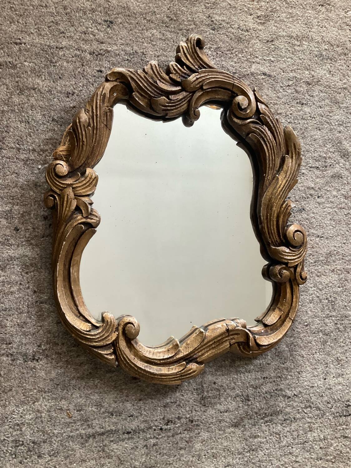 Antique Rococo-style mirror in carved wood Ceracast