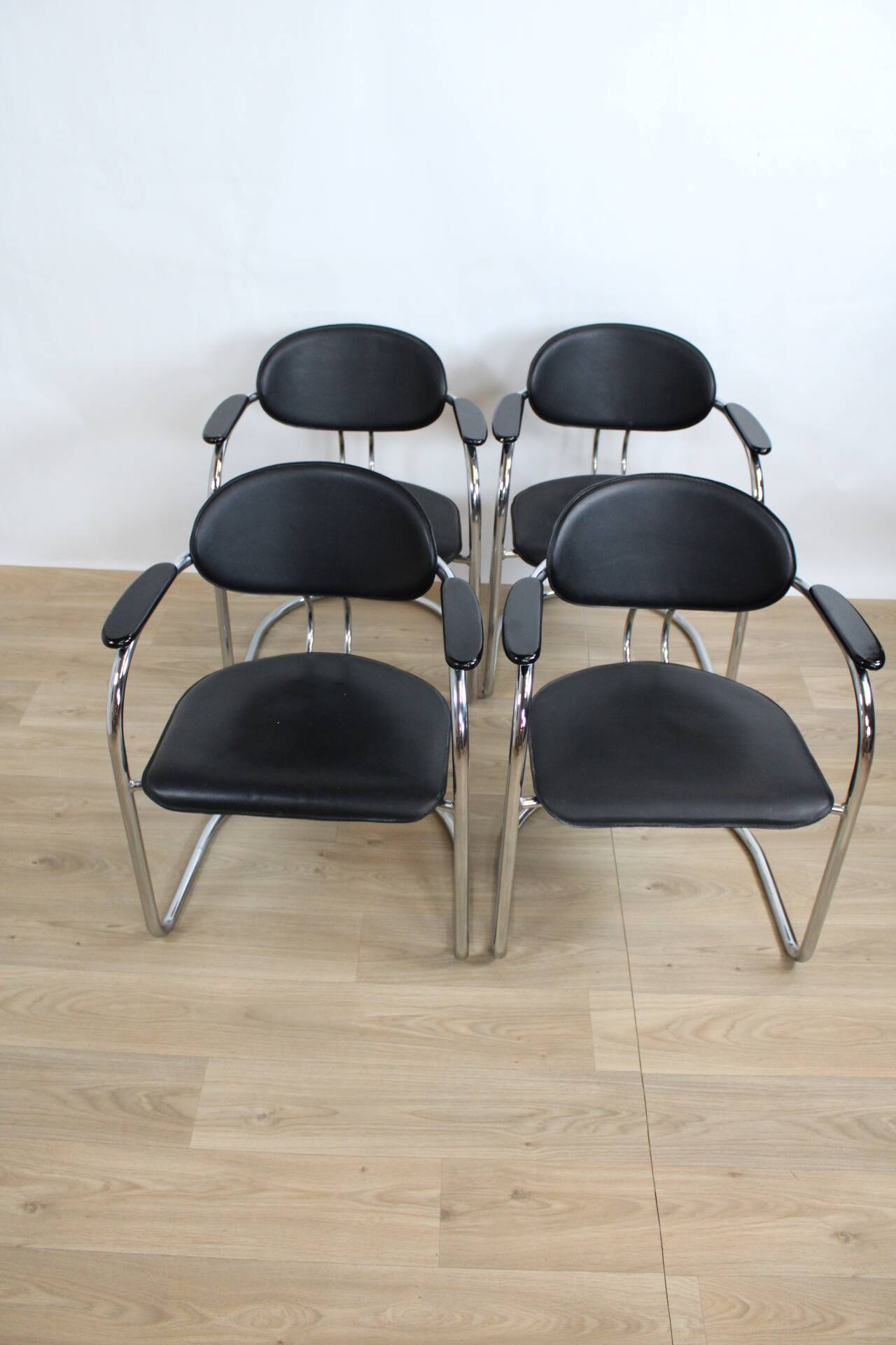 4 vintage leather and chrome tube cantilever chair from effezeta 1980 italy