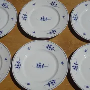 Fine Limoges porcelain dessert service: dish and 12 plates.