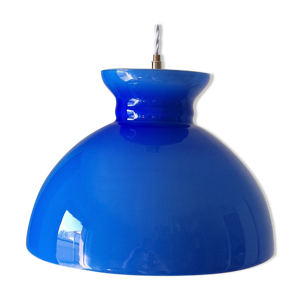 Suspension en opaline