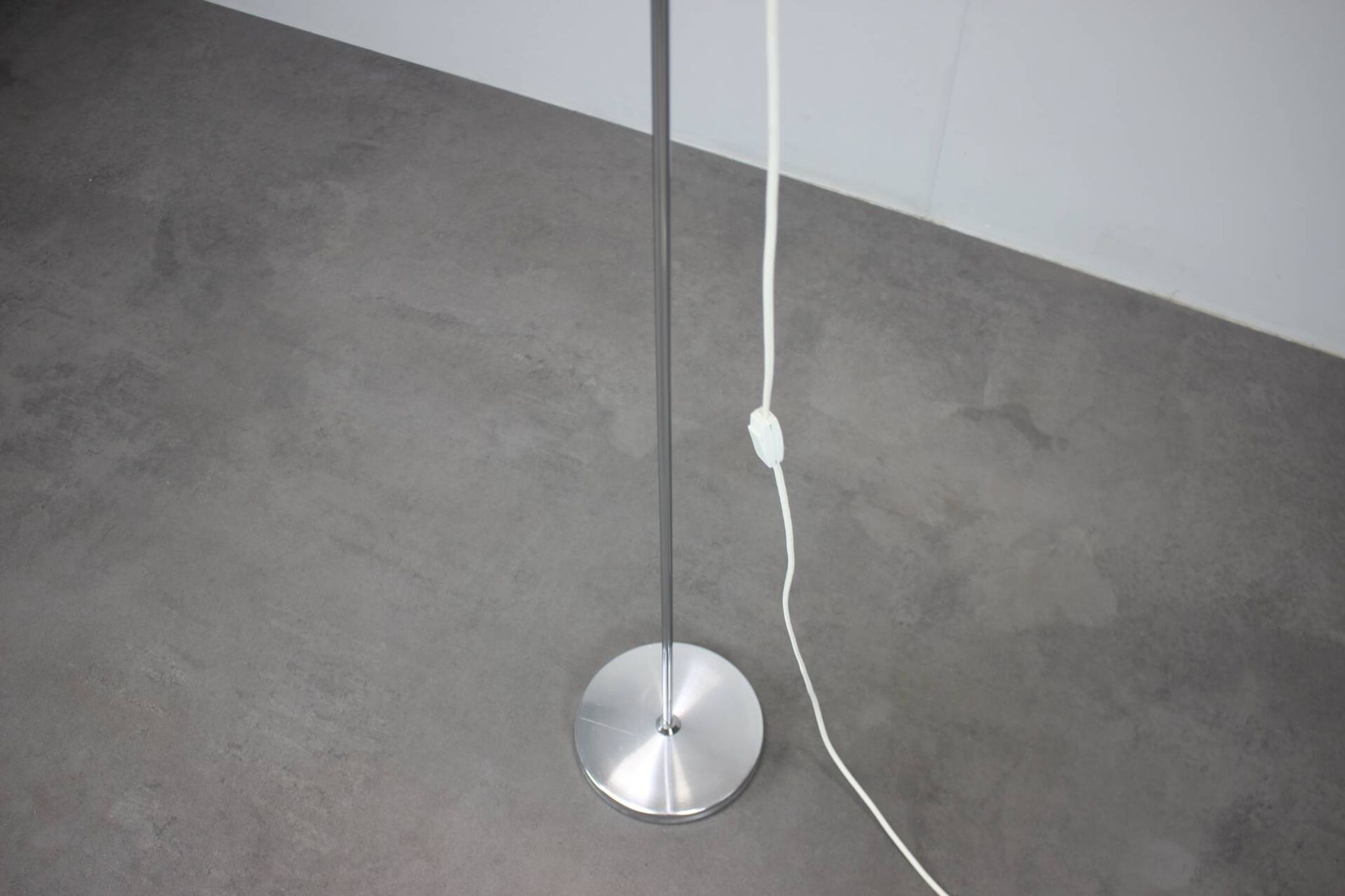 Mid-Century Floor Lamp Medusa by Luigi Massoni for Guzzini, 1970s, Italy