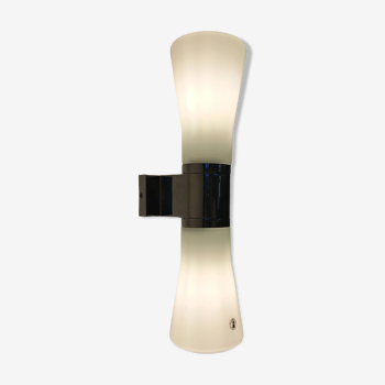 Lampe en applique salle de bain ou ambiance Savern space age en verre de Ikea