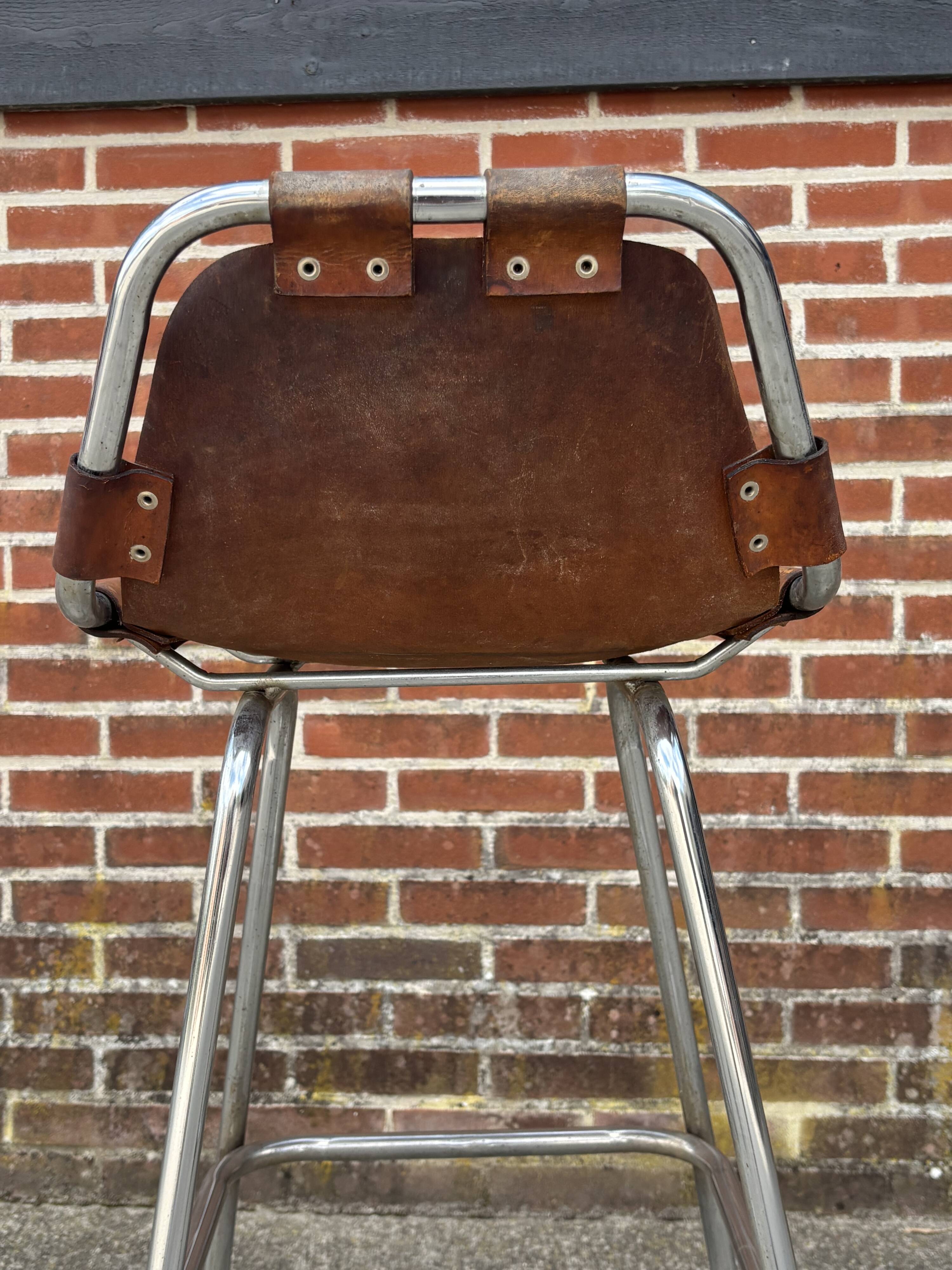 Tabouret de bar vintage Dal Vera sélectionné par Charlotte Perriand design 'Les Arcs'