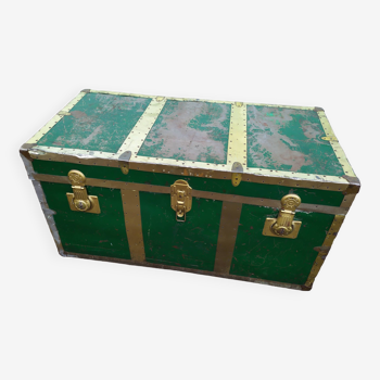 Old travel trunk in green metal and wood - 1940 - 1950