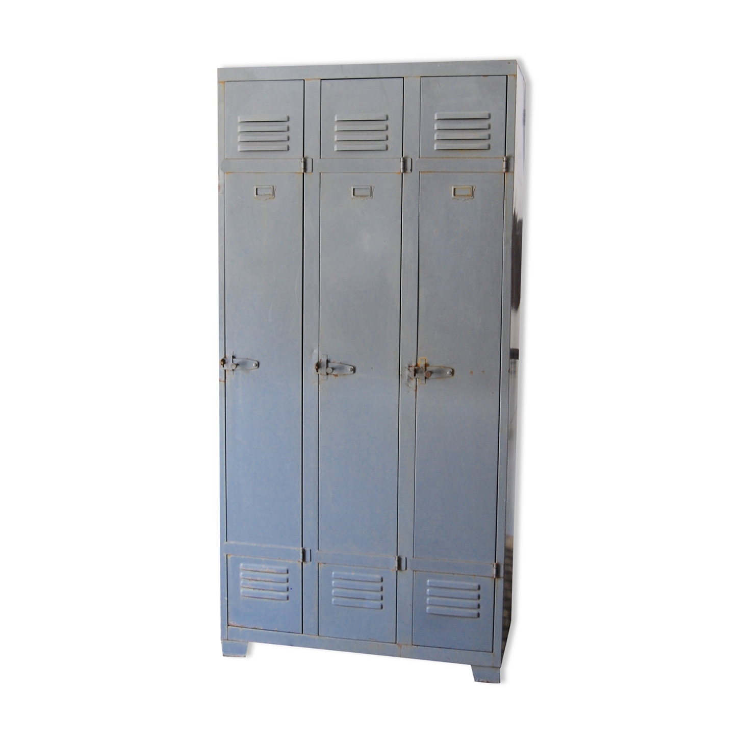Industrial metal locker