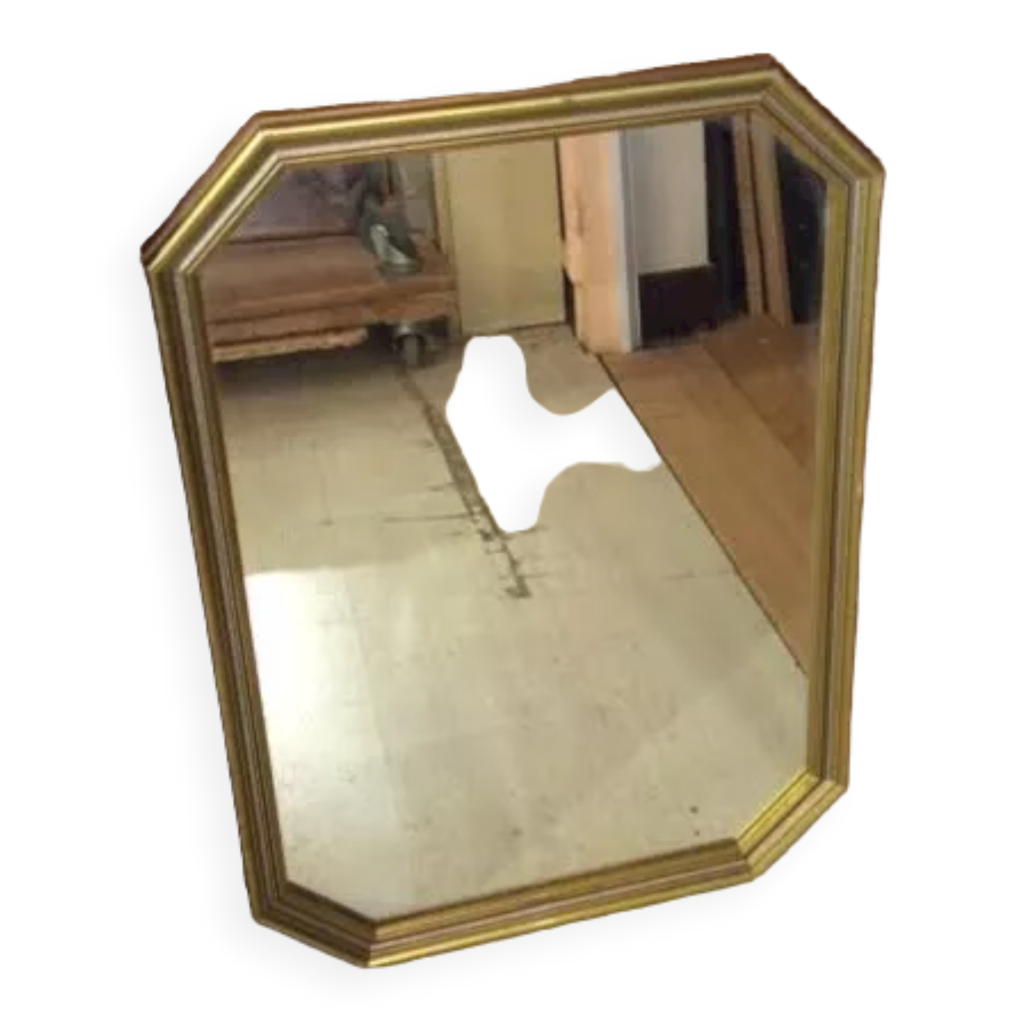 Golden octagonal mirror