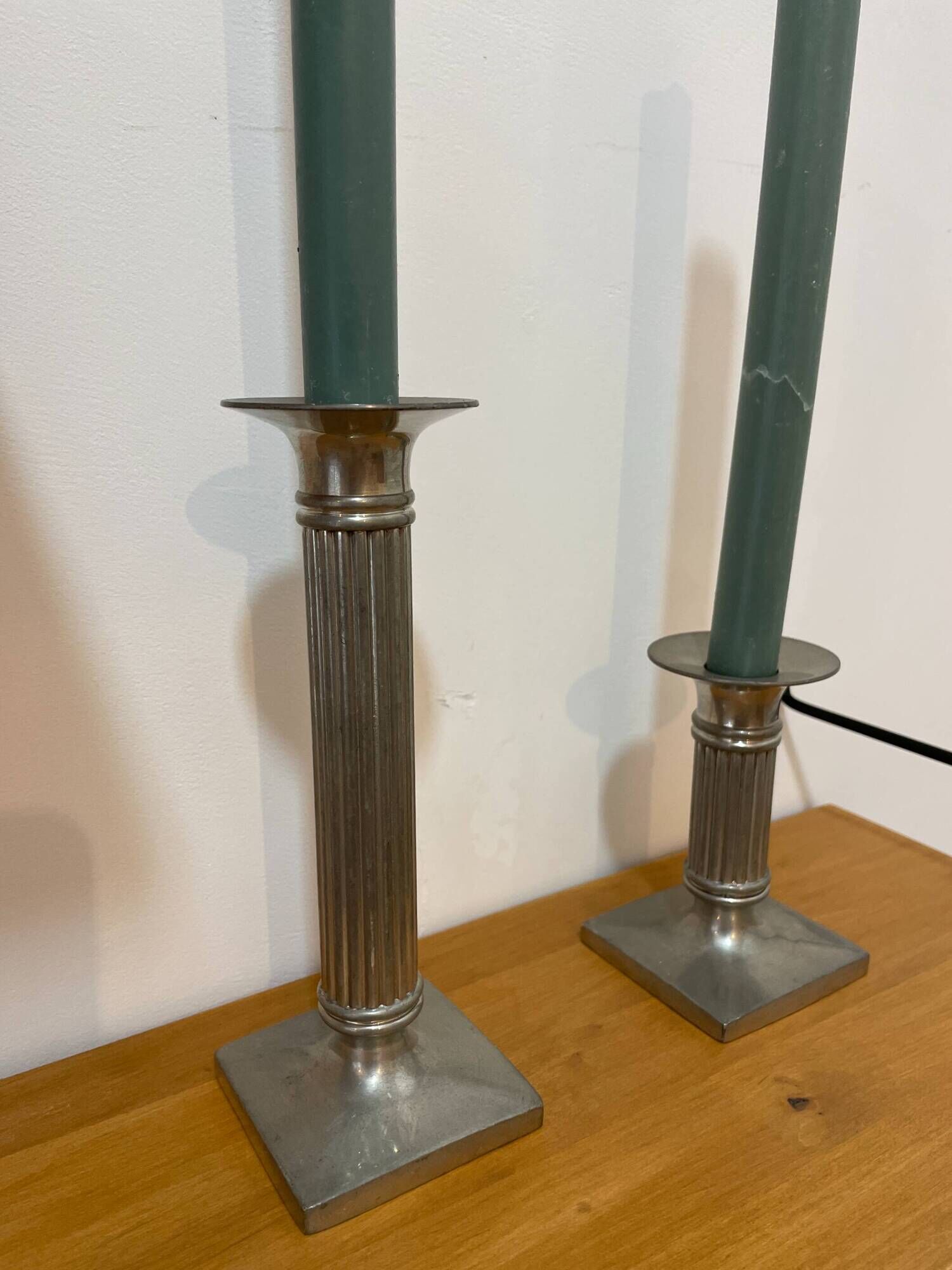 Pair of vintage candlesticks / torches in solid pewter – Guy Degrenne