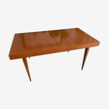 Extendable table in Scandinavian style ARP Minvielle, from the 1950s.