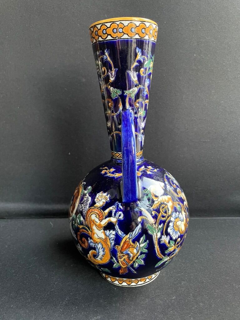 Vase with 2 handles earthenware gien decoration italian renaissance stamped