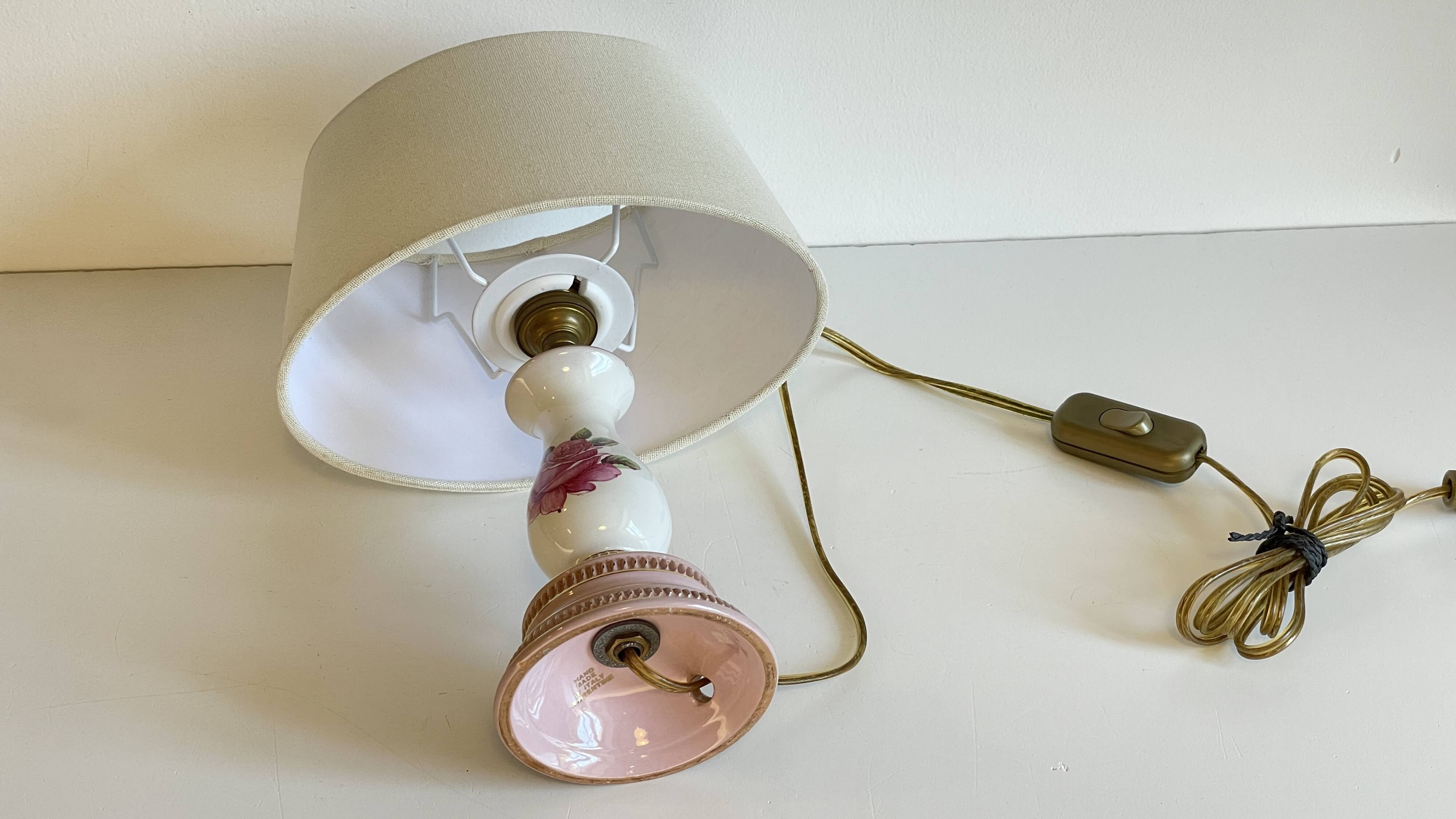 Lampe céramique italy roses et or