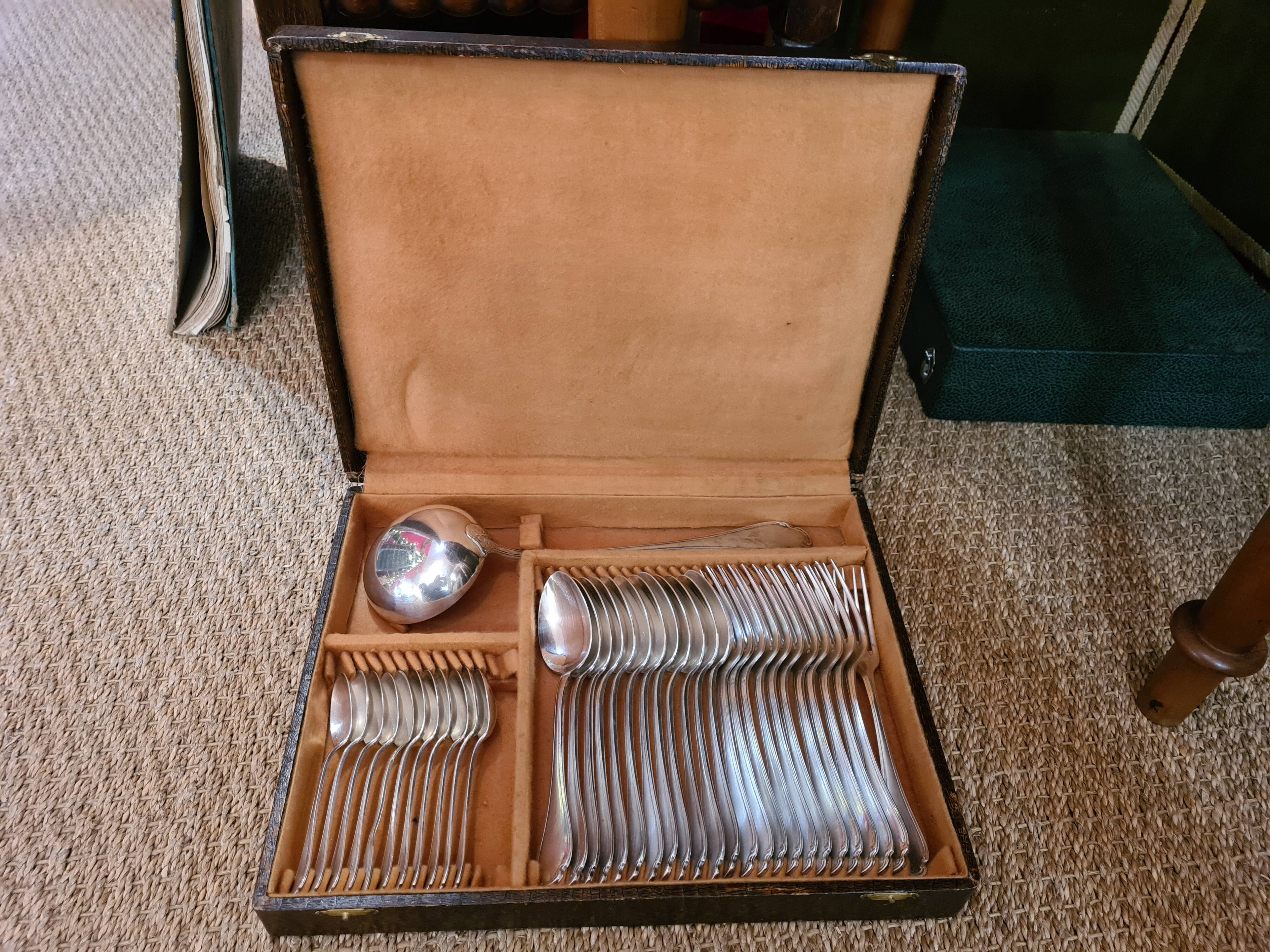 Silver metal housewife
