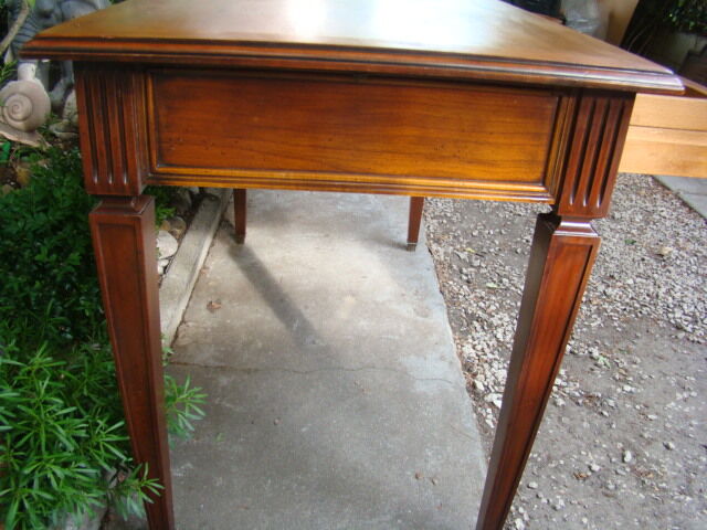 Vintage Louis XVI desk