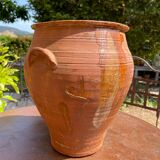 Ancient terracotta pottery jar