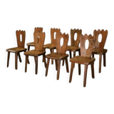 8 chaises brutalistes en orme massif par Aranjou 1950’s