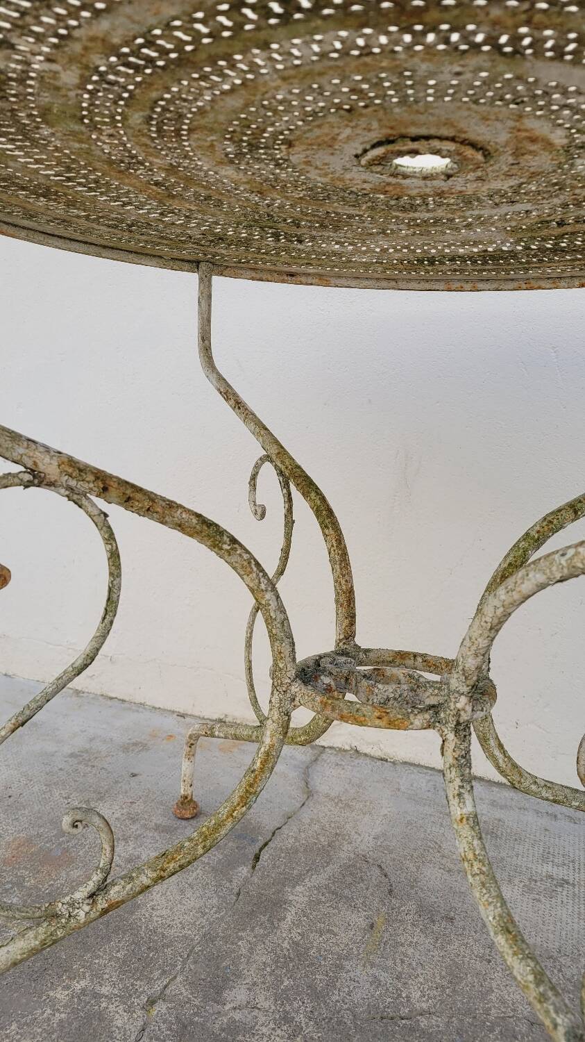 Round Wrought Iron Garden Table 1900s