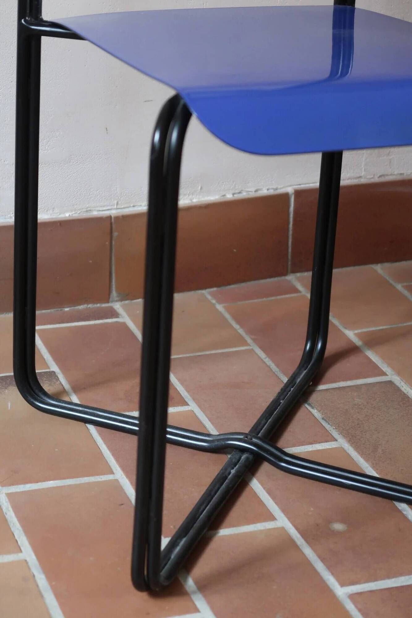 Chair Kaa by Francesco Soro, blue lacquered metal, 1980s