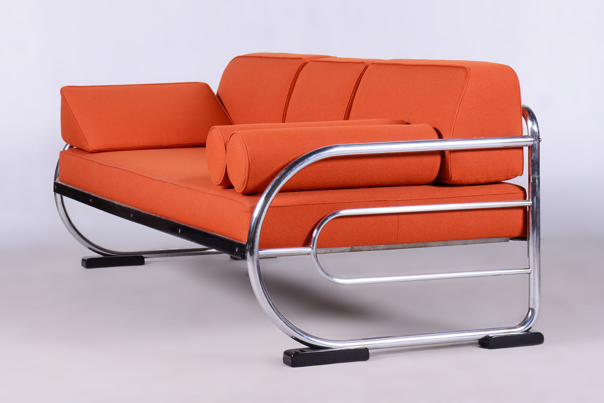 Bauhaus sofa by Robert Slezak 1930s