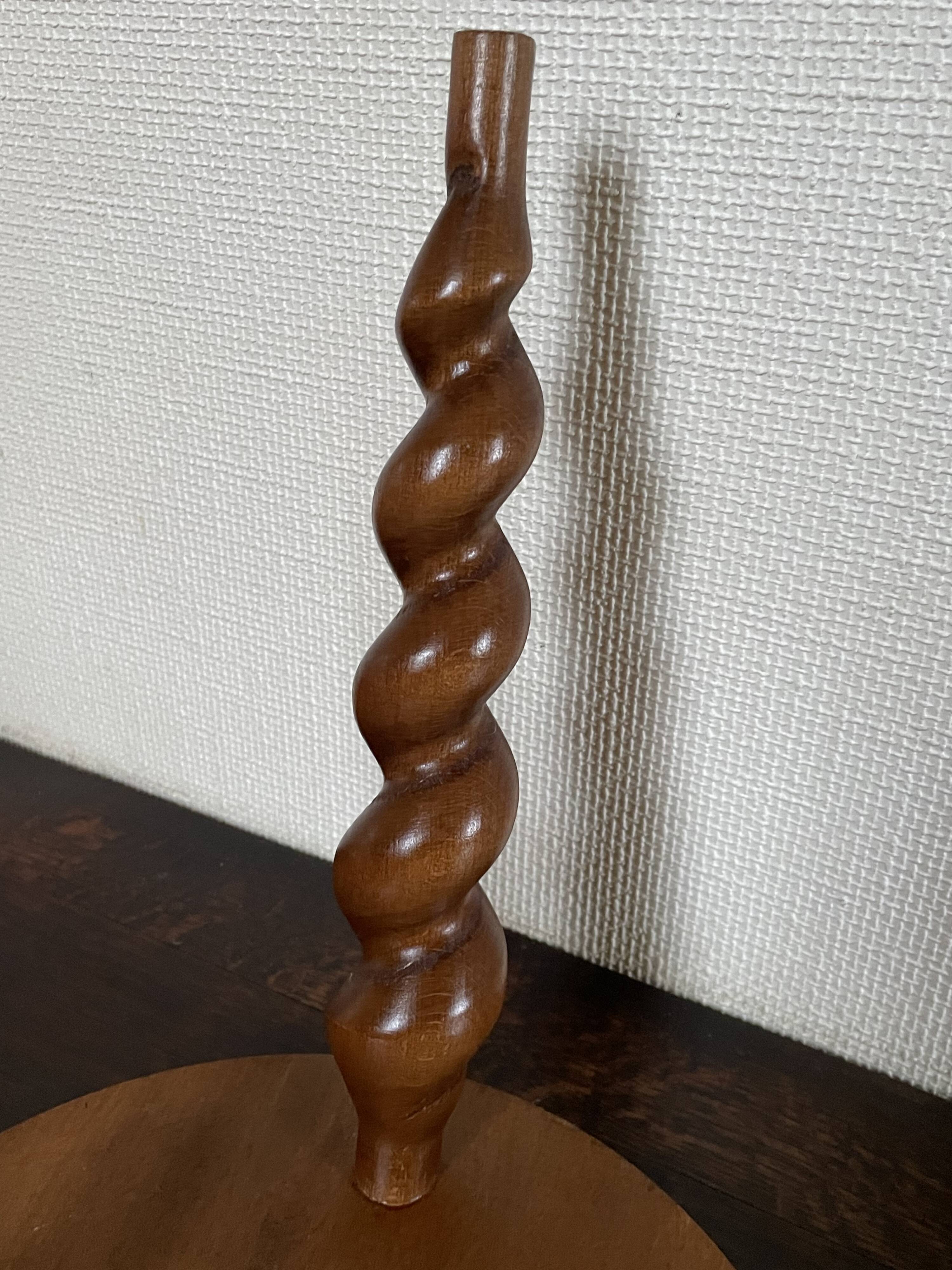 Tabouret tripode