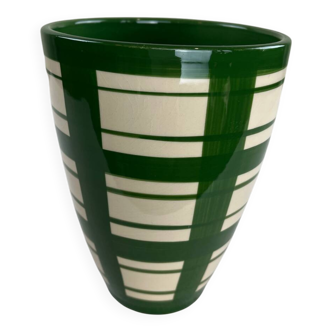 Checked vase