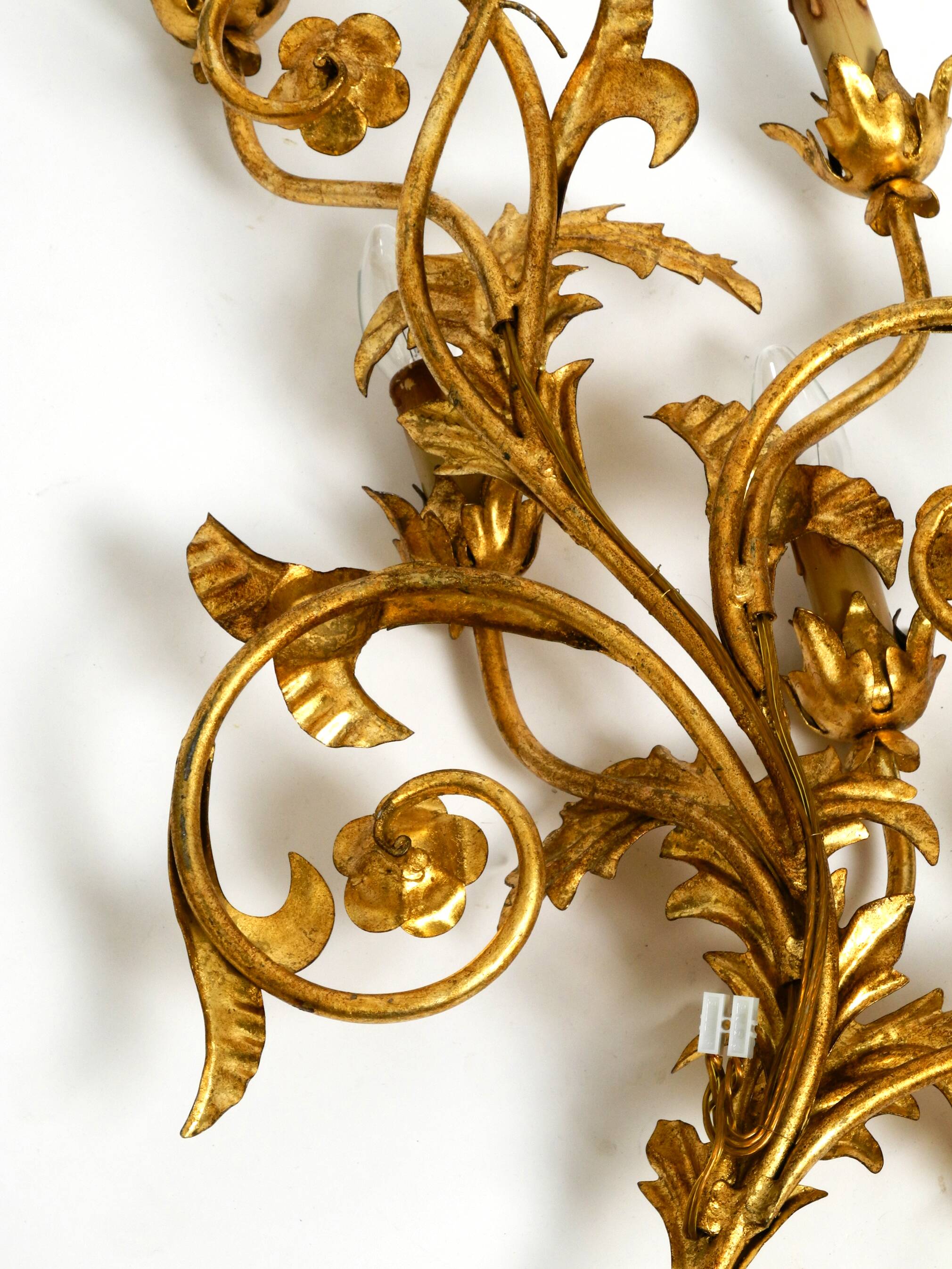 XL 1960s Italian gold-plated wall lamp with four sockets | heigh 80ccm