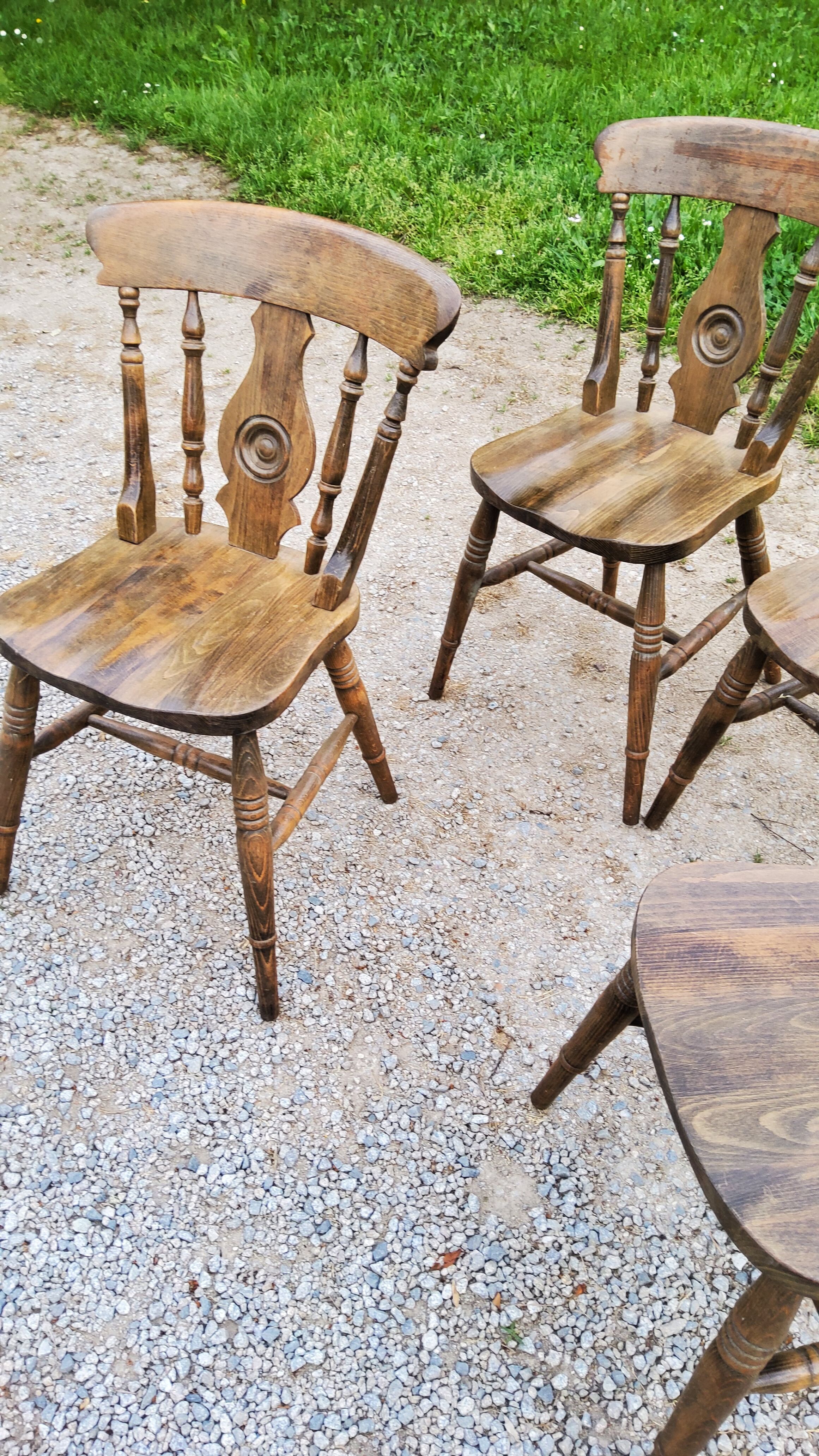 Set of 4 mountain style chairs from the 60s in beech