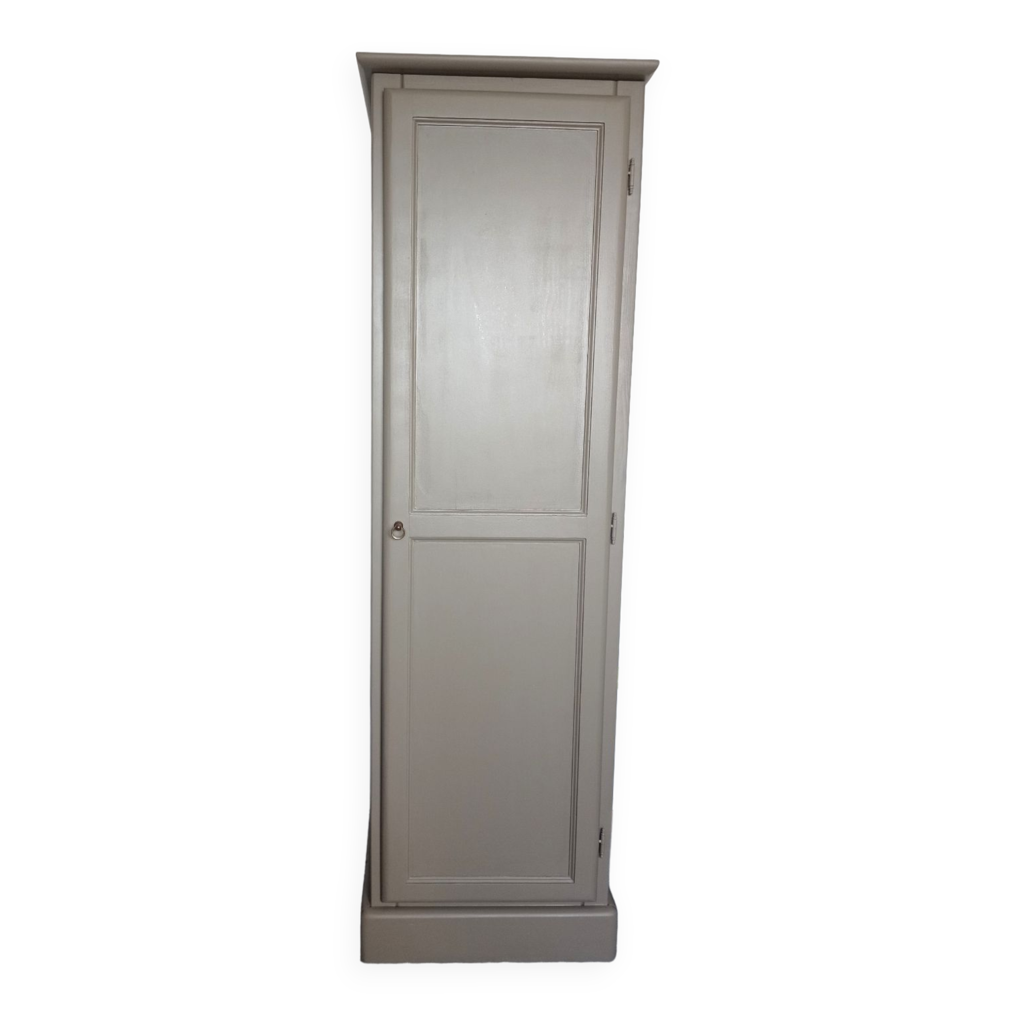 Armoire bonnetière vintage