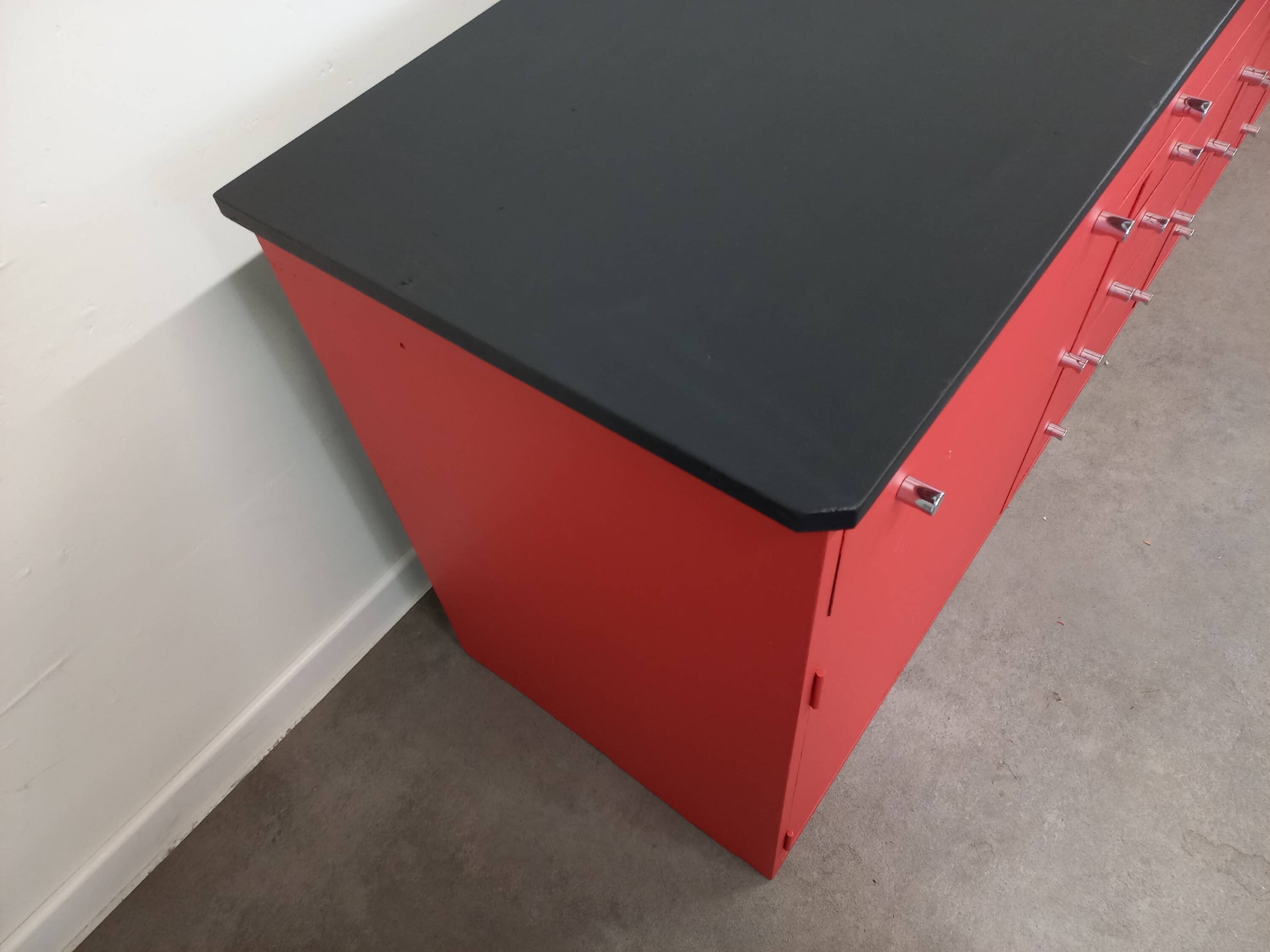 Optician's drawer unit