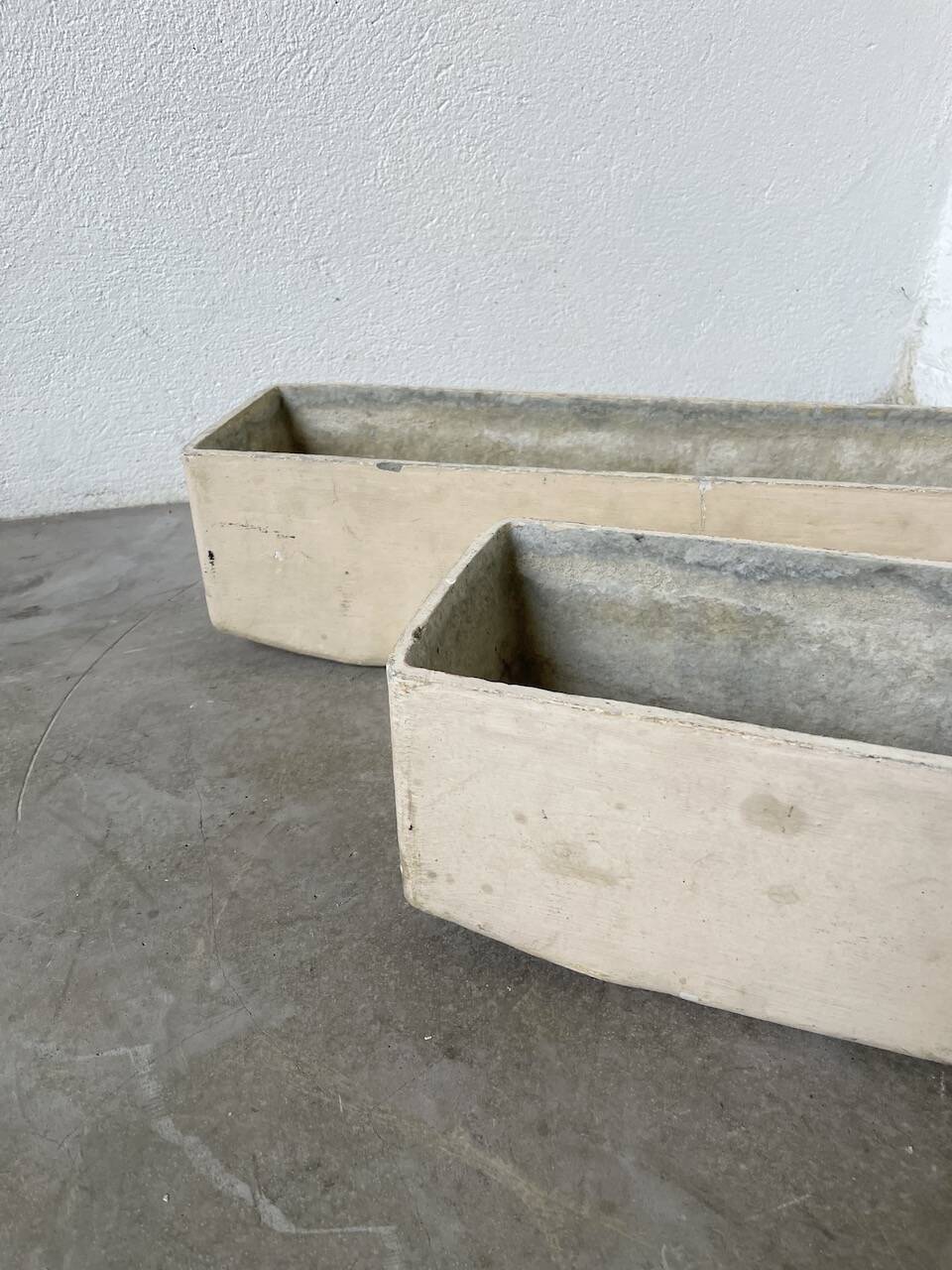 Paire de jardinière moderniste en éternité par Willy Guhl