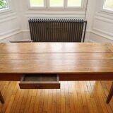 Old farm with 3 drawers table