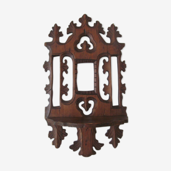 Shelf to hang in carved wood, early 20th century