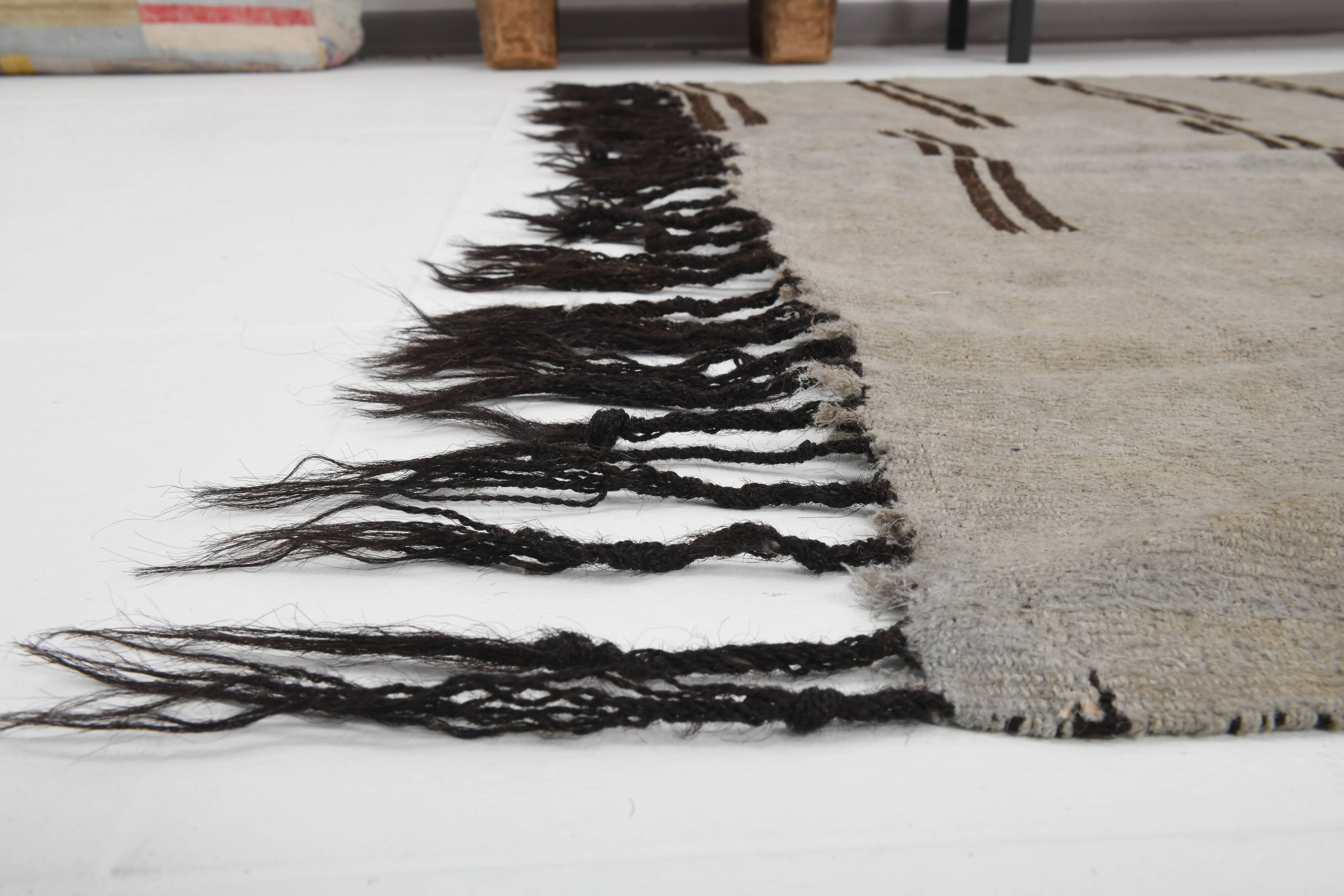 Dirty Gray & Black Hemp Kilim Rug, 161x235Cm