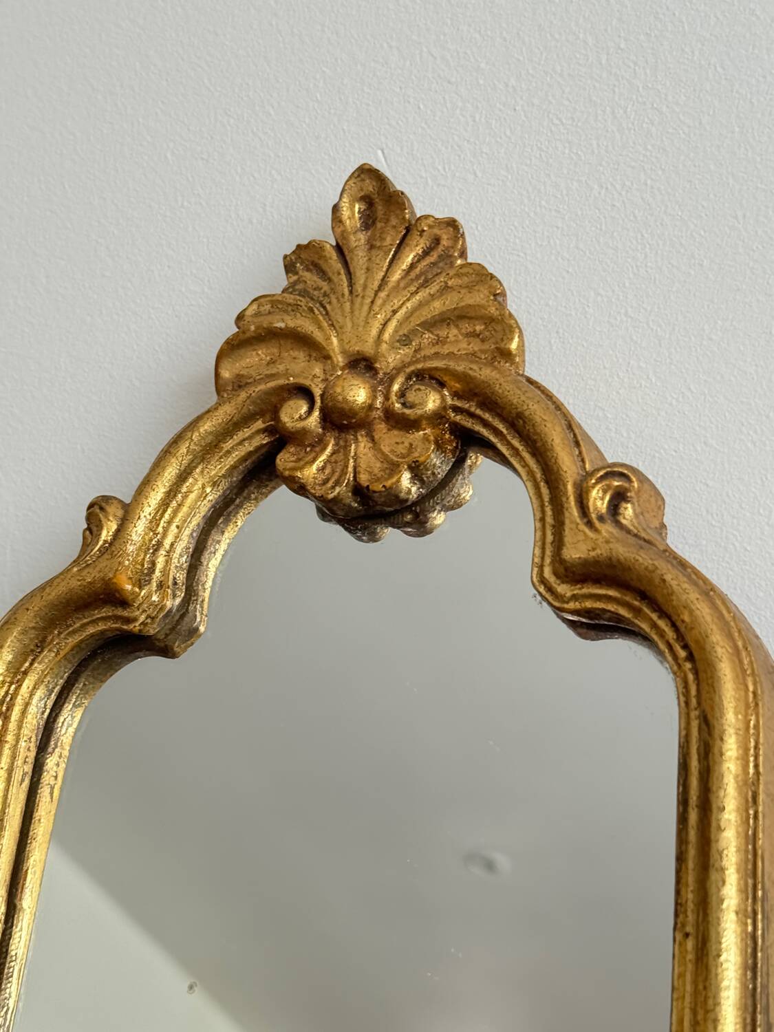 Vintage rectangular baroque mirror in golden resin