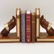 Serre-livres vintage français bretons en bois sculptés à la main avec motif livre et sabot