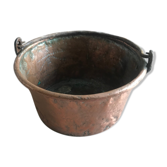 Chaudron ancien en cuivre