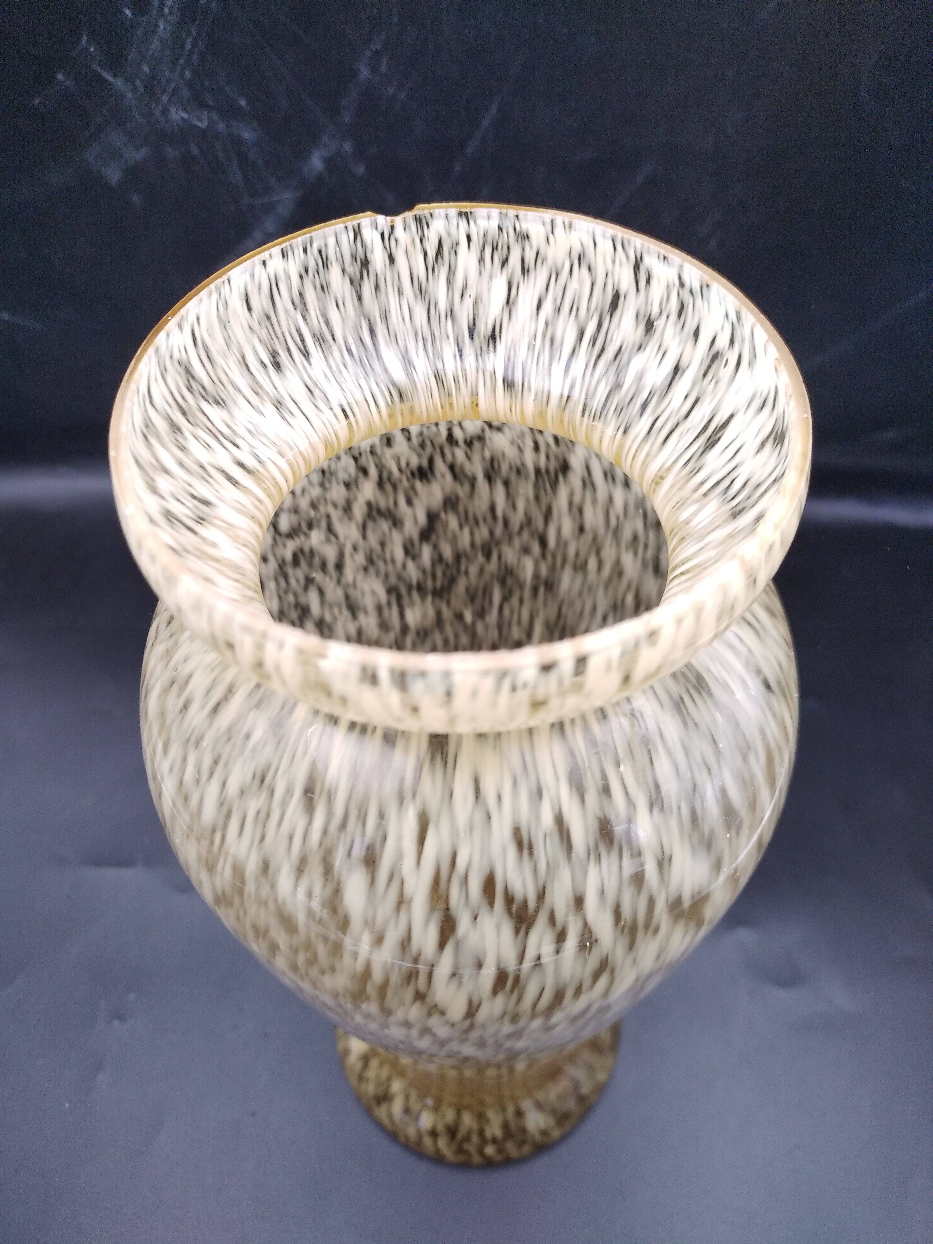 Speckled glass vase. Clichy glass.