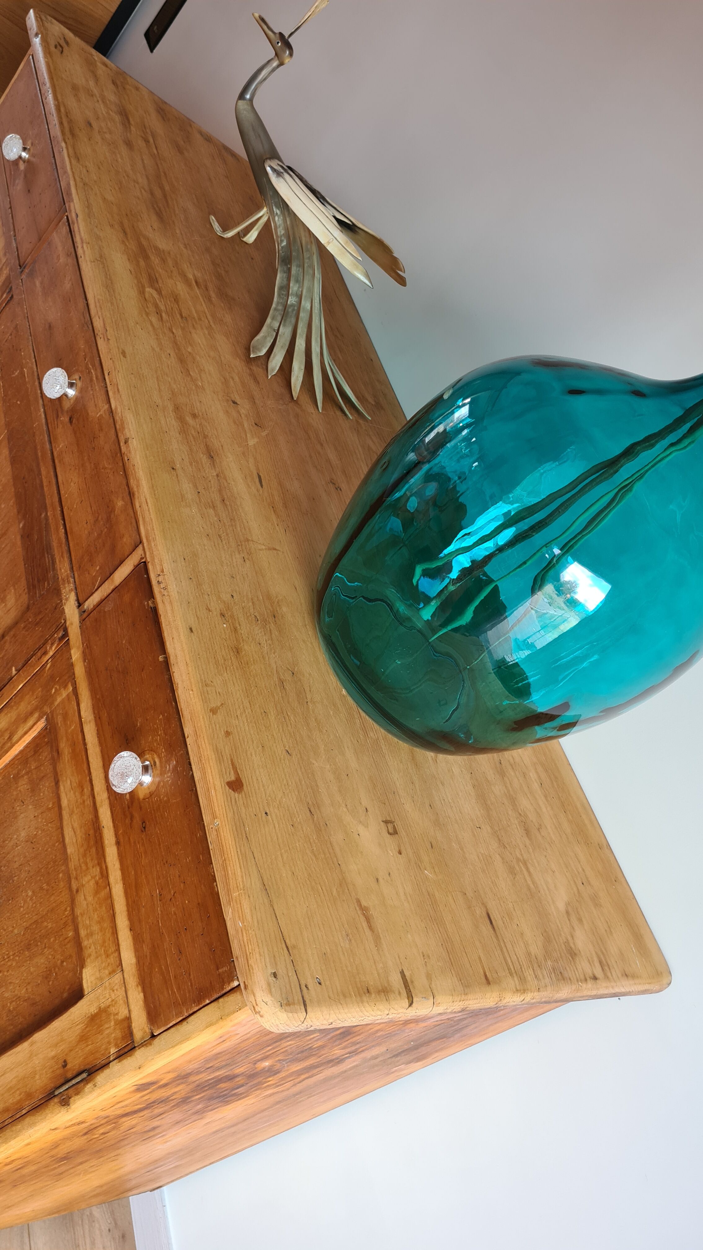 English buffet in pine of the nineteenth century