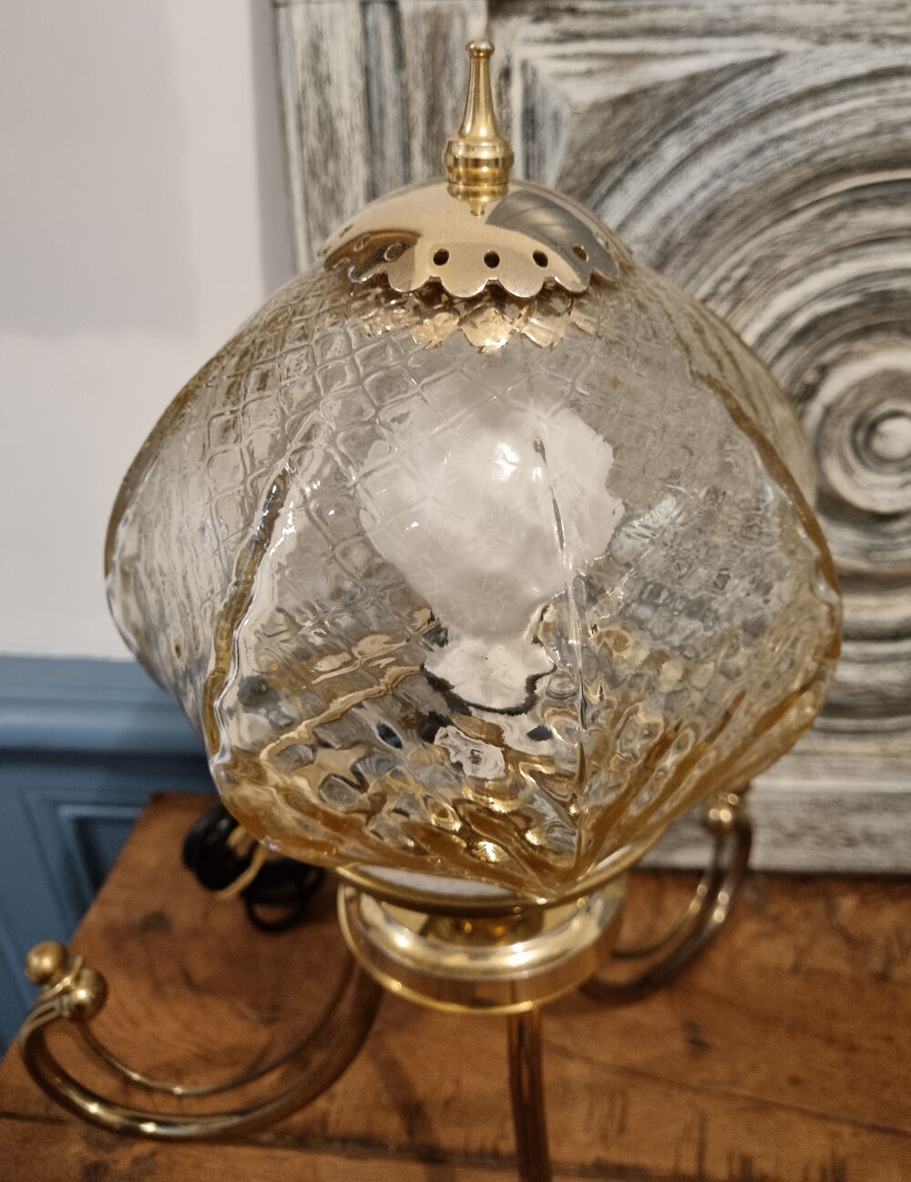 Table lamp, tripod, golden brass, vintage, 50s