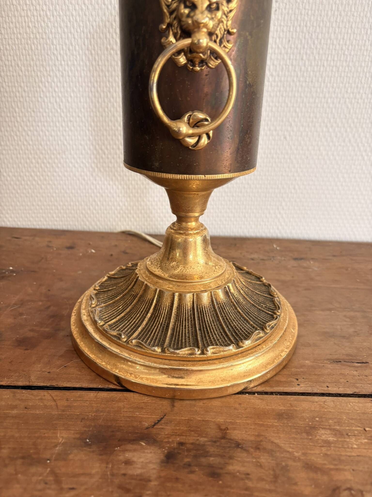 Antique Neo-Classical Empire Lion Balthazar Glass Globe Lamp