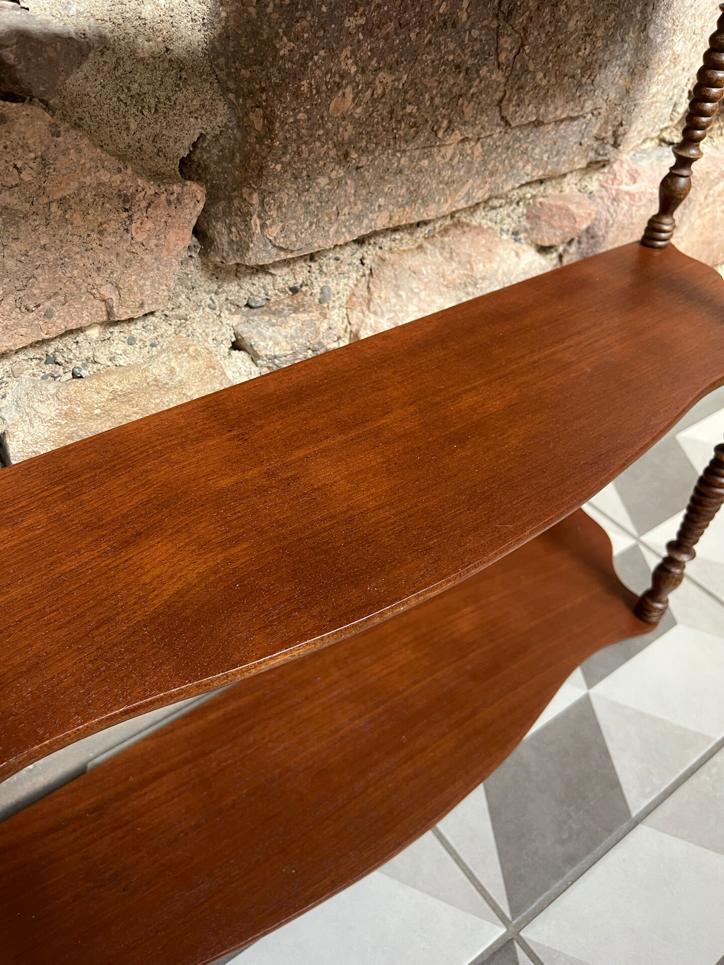 Napoleon III shelf