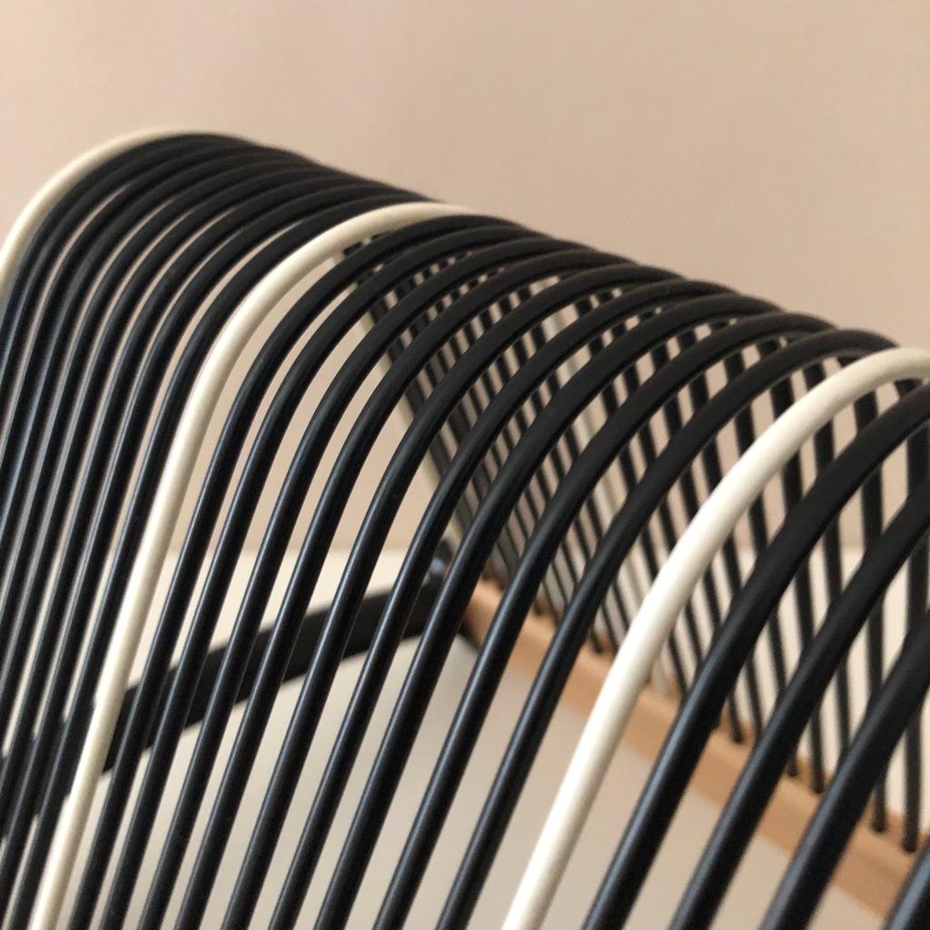 Plattofix record stand, vinyl record holder, plattofix germany, black white