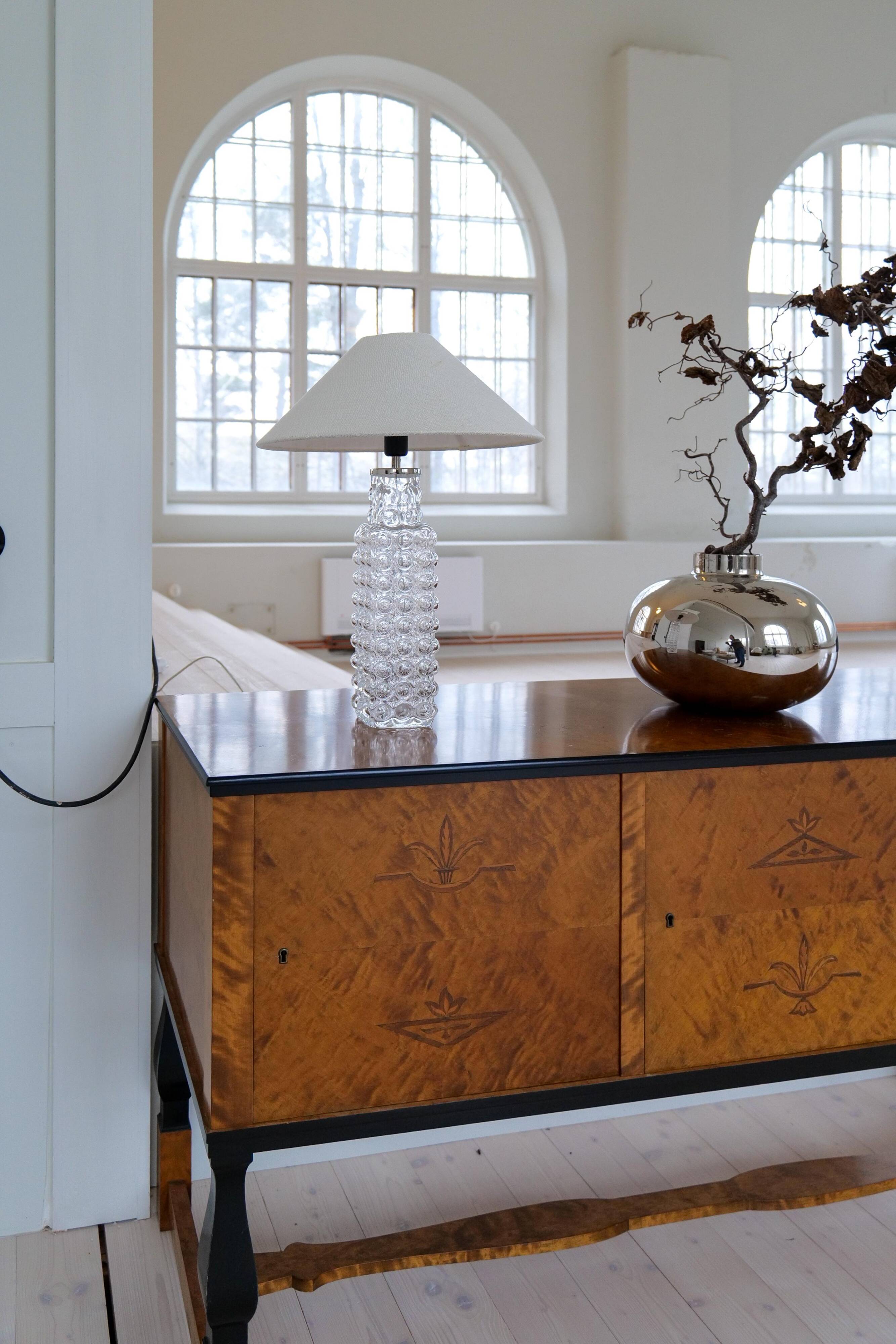 Rare Midcentury Modern crystal bubble table lamp by Orrefors Carl Fagerlund.