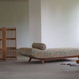 Art Deco bench, reupholstered in vintage fabric, Danish cabinetmaker, 1940s.