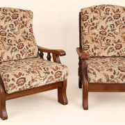 Pair of vintage 70s lounge chairs in wood & floral fabric