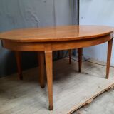 Oval table with 6 legs directoire style