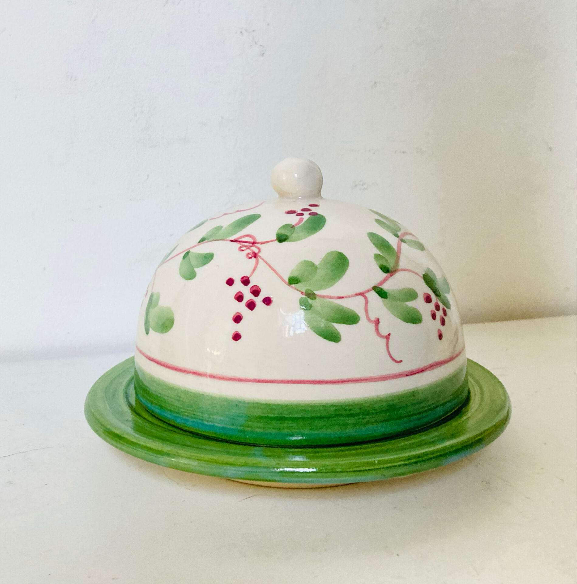 Butter bell in faience from the 20th century signed Mesves R.R Renaud Rémusat.
