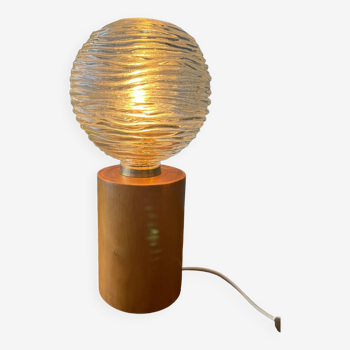 Lampe à poser cylindrique bois massif avec globe
