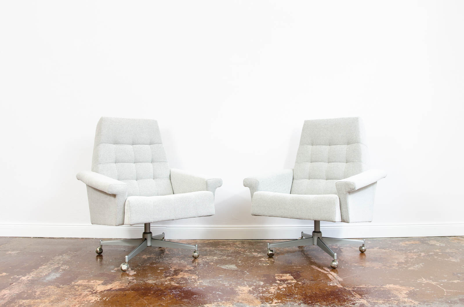 Pair of swivel armchairs 1970's Czechoslovakia