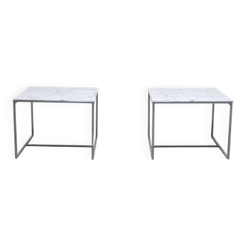 Paire de tables basses ou de tables d'appoint en marbre de Carrare et chrome, années 1970.