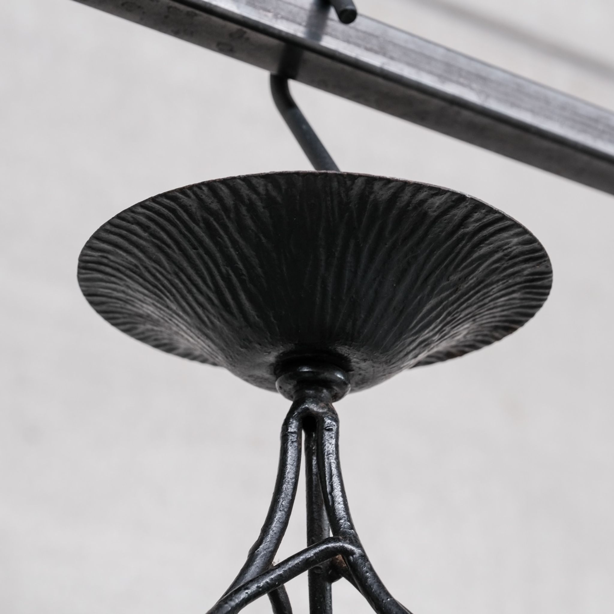 Suspension géométrique en verre Français et en fer